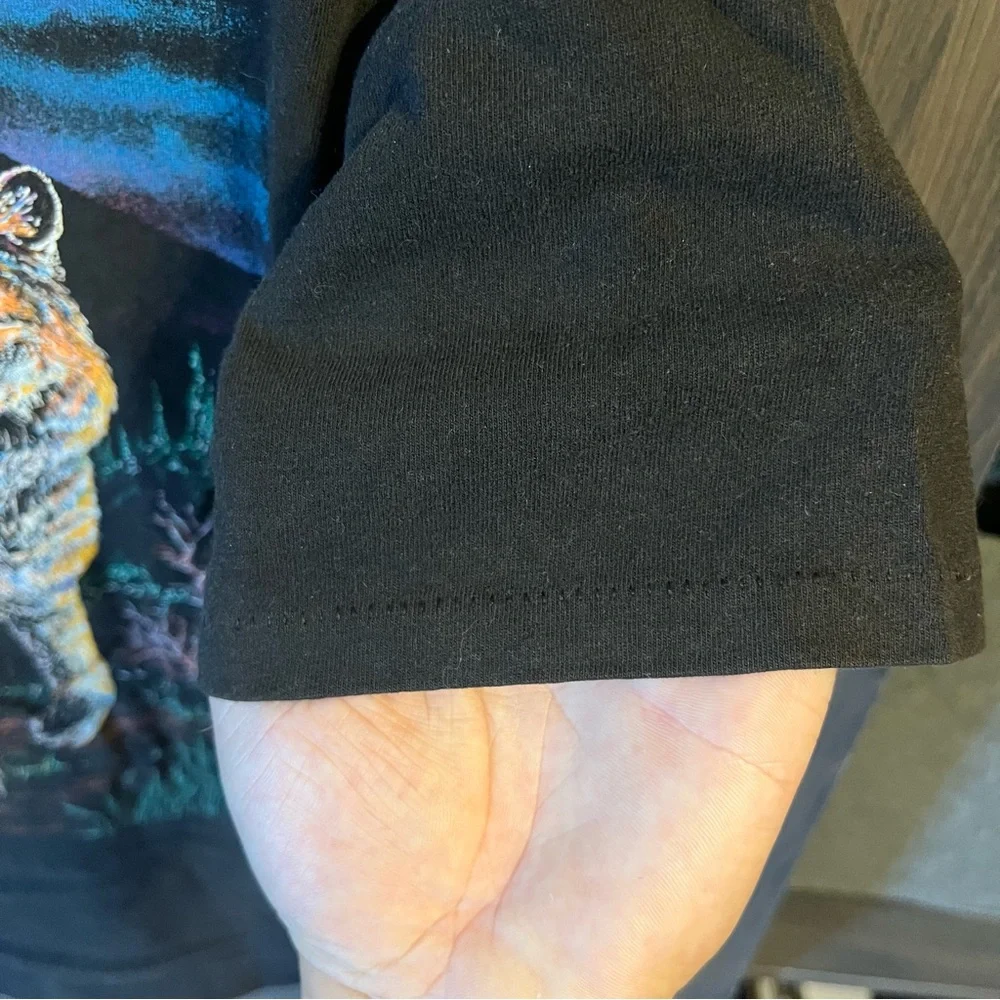 Vintage 90’s Wolf Nature AOP Shirt - Picture 3 of 6